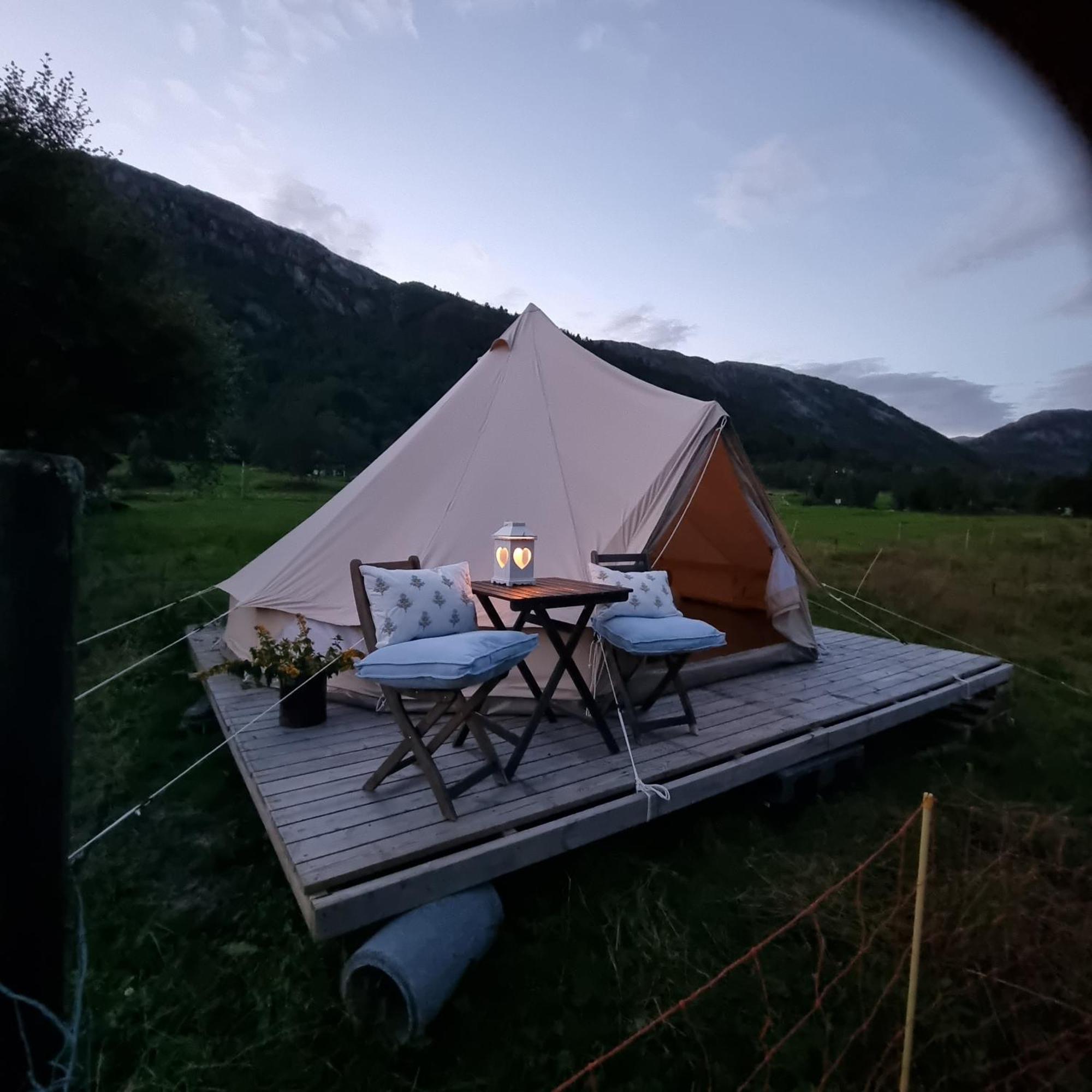 Flatheim Glamping Otel Viksdalen Dış mekan fotoğraf